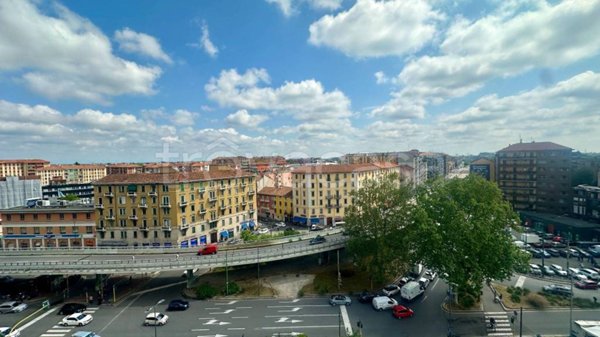 appartamento in vendita a Milano in zona Corvetto