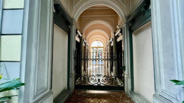 appartamento in vendita a Milano in zona Porta Venezia