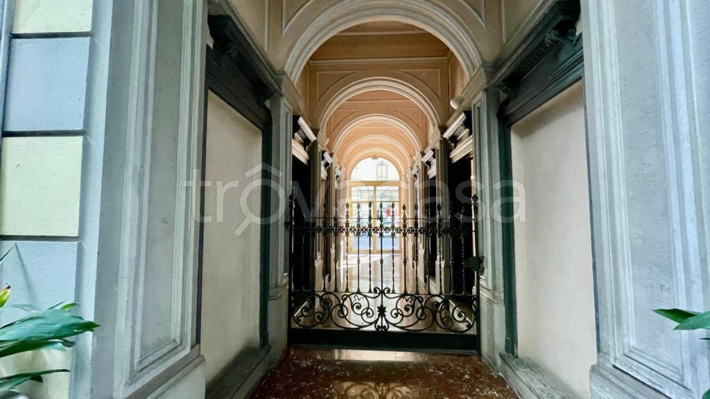 appartamento in vendita a Milano in zona Porta Venezia