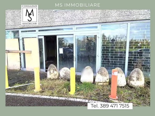 appartamento in vendita a Milano in zona Muggiano