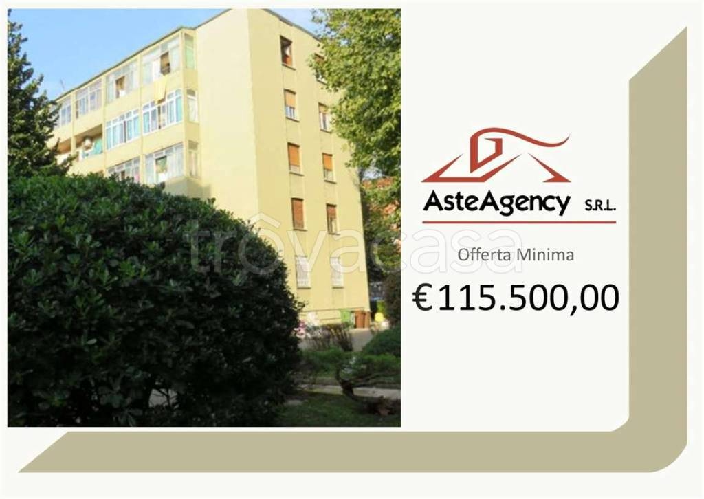 appartamento in vendita a Milano in zona Vialba