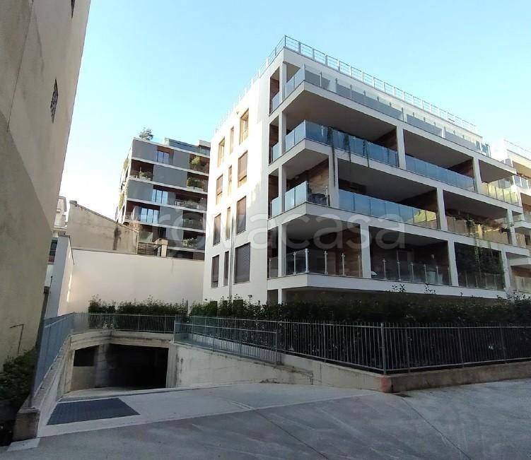 appartamento in vendita a Milano in zona Solari