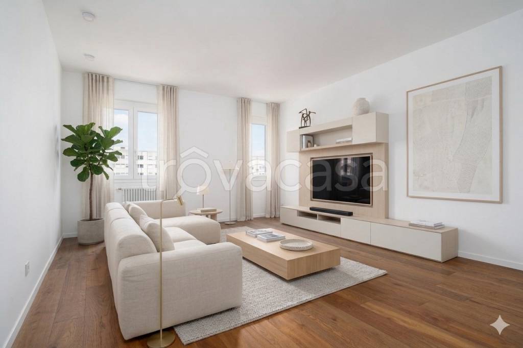 appartamento in vendita a Milano in zona Isola