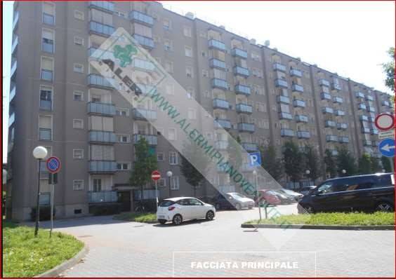 appartamento in vendita a Milano in zona Quarto Oggiaro