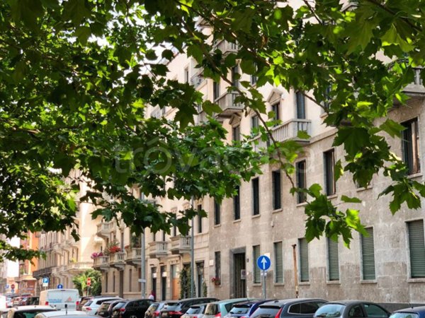 appartamento in vendita a Milano in zona XXII Marzo