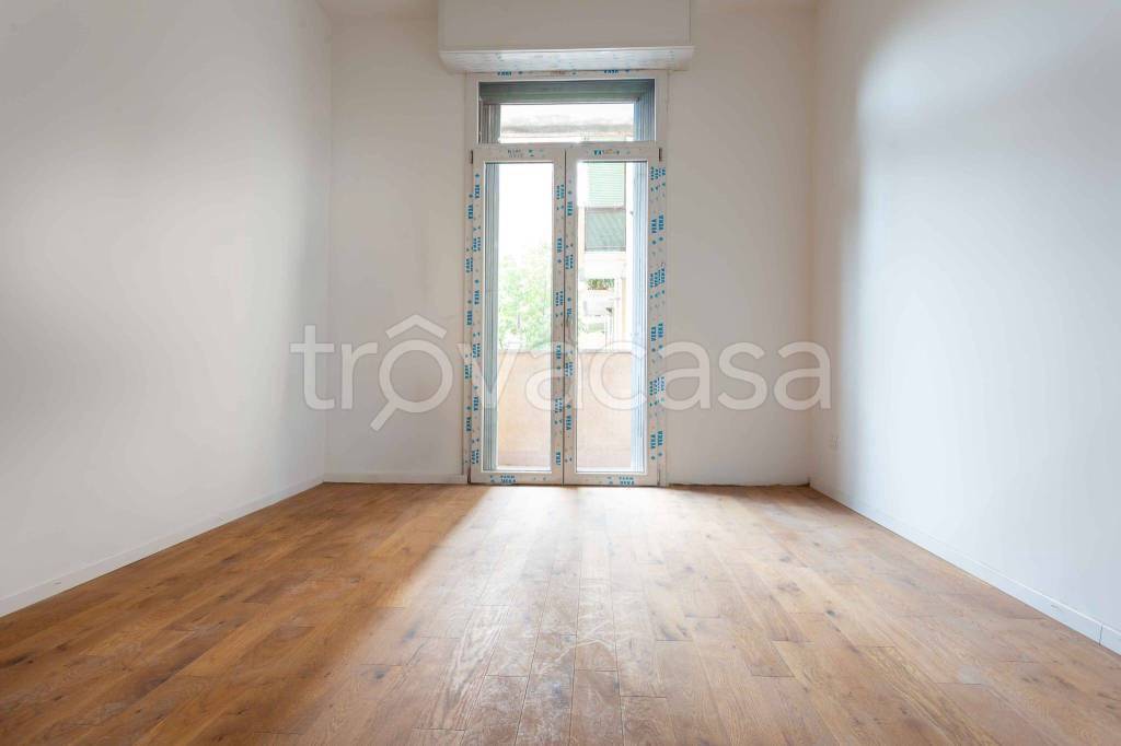 appartamento in vendita a Milano in zona San Cristoforo