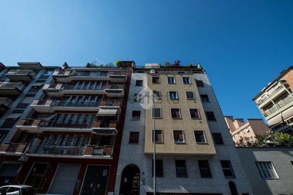 appartamento in vendita a Milano in zona Porta Vittoria