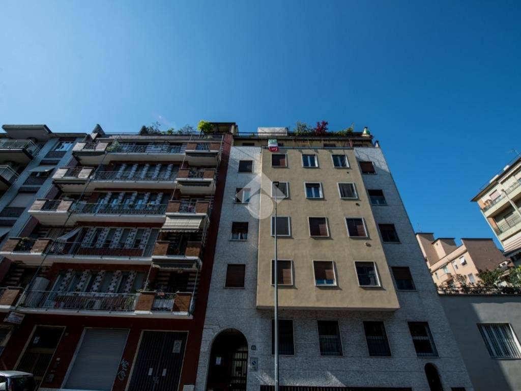 appartamento in vendita a Milano in zona Porta Vittoria