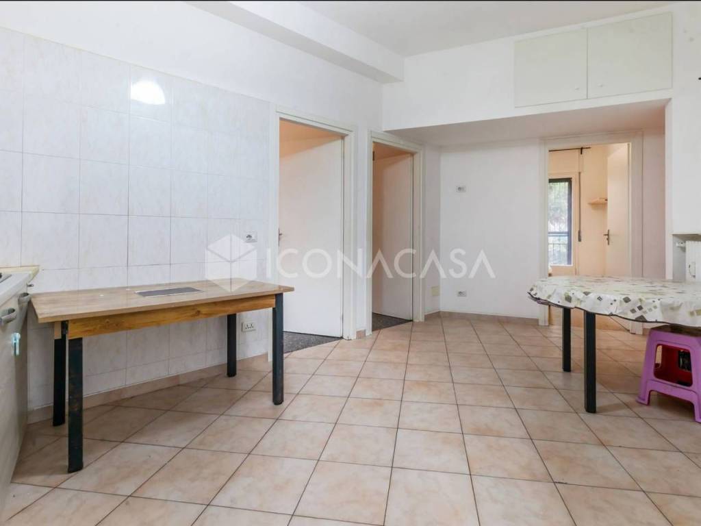 appartamento in vendita a Milano in zona Quarto Oggiaro