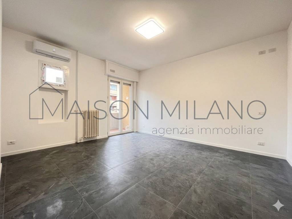 appartamento in vendita a Milano in zona Vigentino