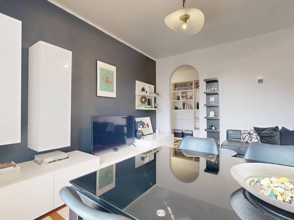 appartamento in vendita a Milano in zona Quartiere degli Olmi