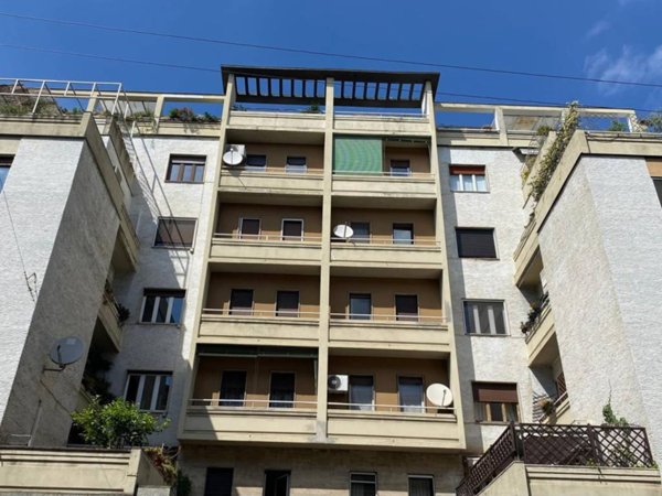 appartamento in vendita a Milano in zona Città Studi