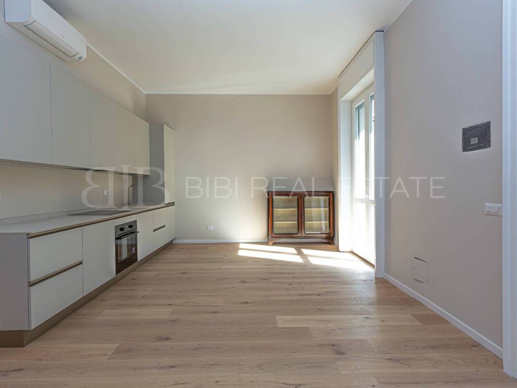 appartamento in vendita a Milano in zona Sant'Ambrogio