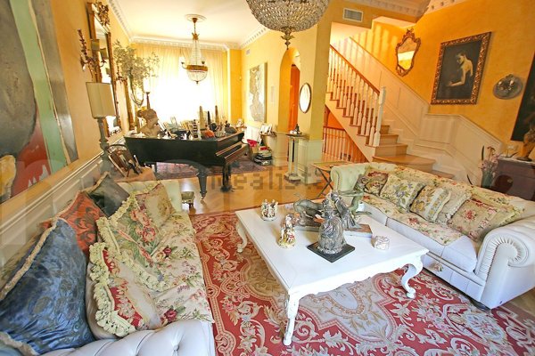 casa indipendente in vendita a Milano
