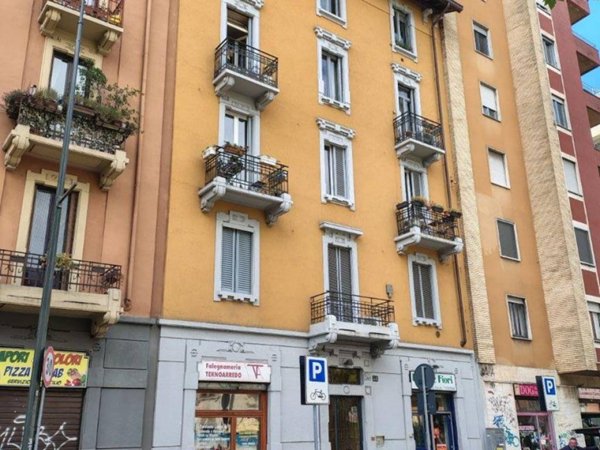 casale in vendita a Milano in zona Porta Romana