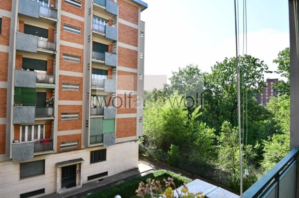 appartamento in vendita a Milano in zona Crescenzago