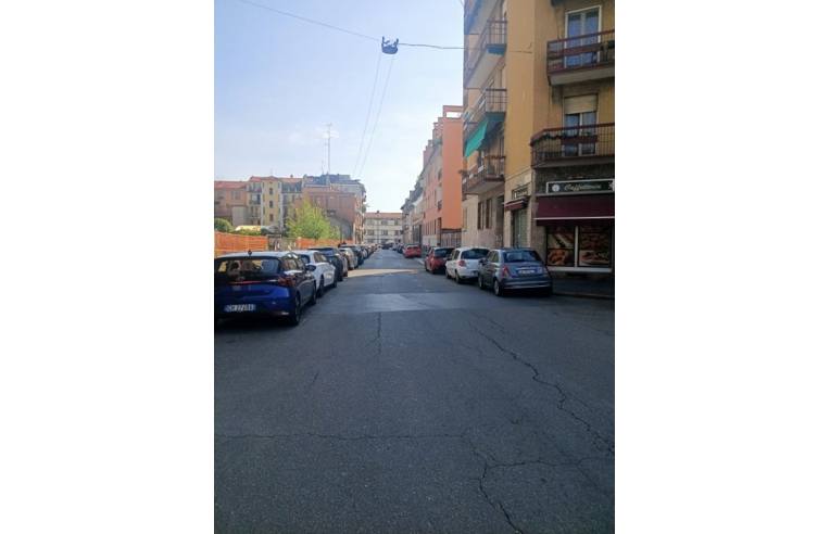 negozio in vendita a Milano in zona Piazzale Lodi