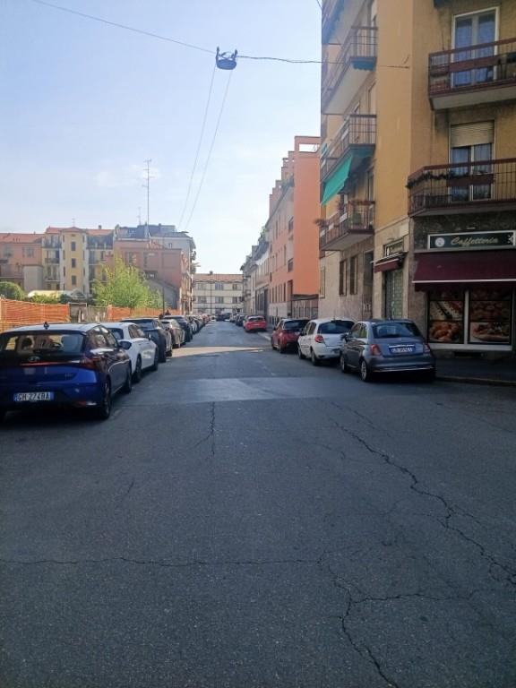 negozio in vendita a Milano in zona Piazzale Lodi