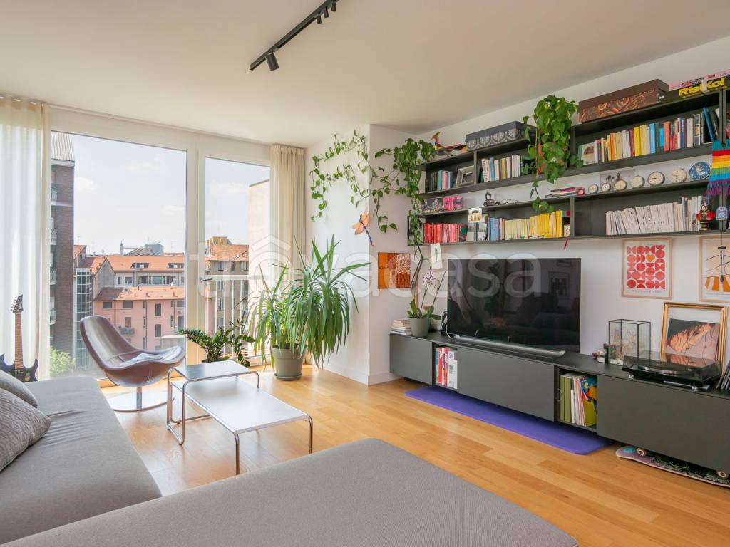 appartamento in vendita a Milano in zona Porta Romana