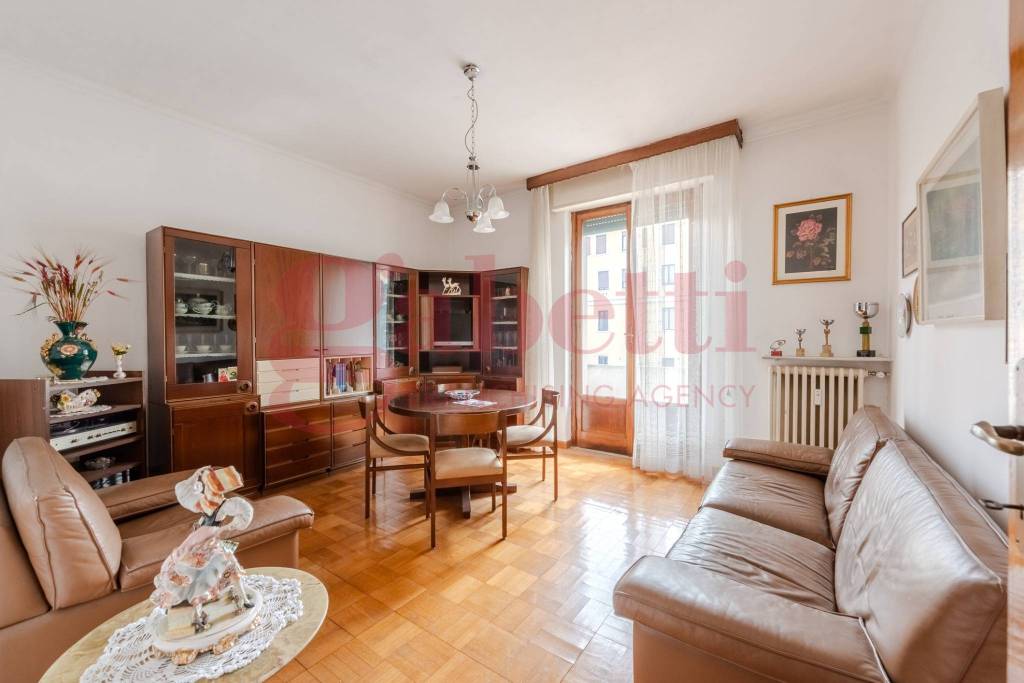 appartamento in vendita a Milano in zona Chiesa Rossa