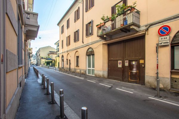 appartamento in vendita a Milano in zona Sempione