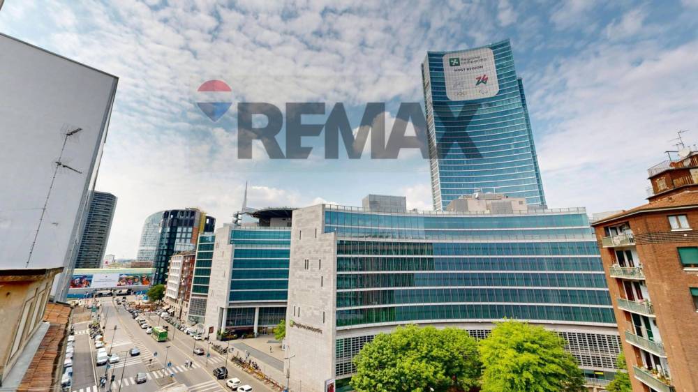 appartamento in vendita a Milano in zona Isola