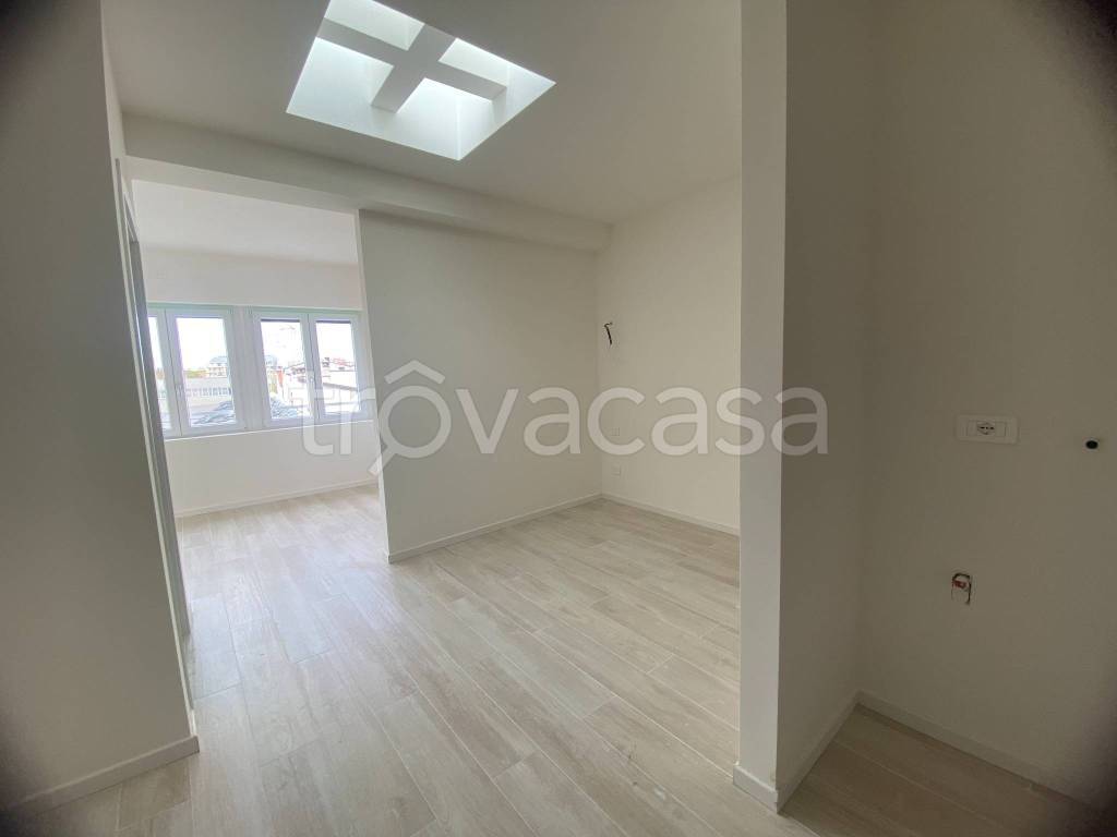 appartamento in vendita a Milano in zona Dergano