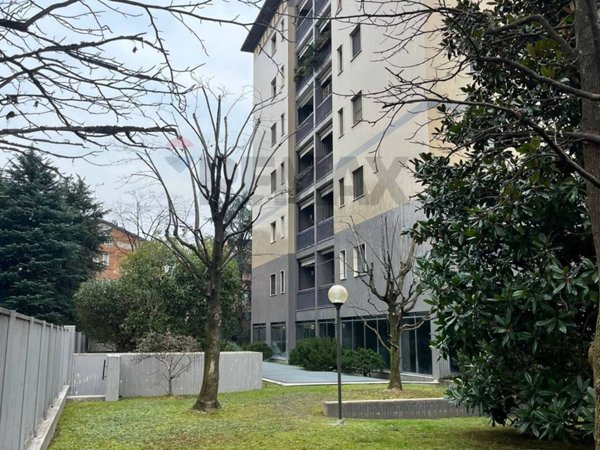 appartamento in vendita a Milano in zona Quarto Cagnino