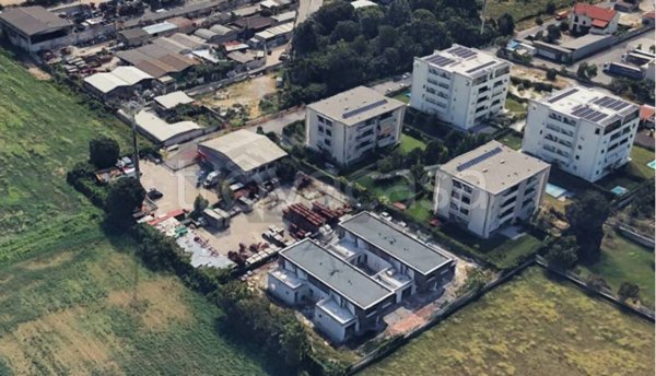 terreno edificabile in vendita a Milano in zona Comasina