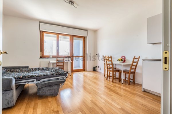 appartamento in vendita a Milano in zona Crescenzago