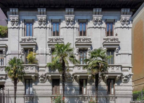 appartamento in vendita a Milano in zona Centro Storico