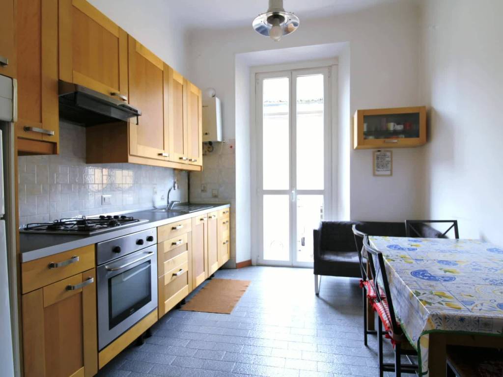 appartamento in vendita a Milano in zona Centro Direzionale