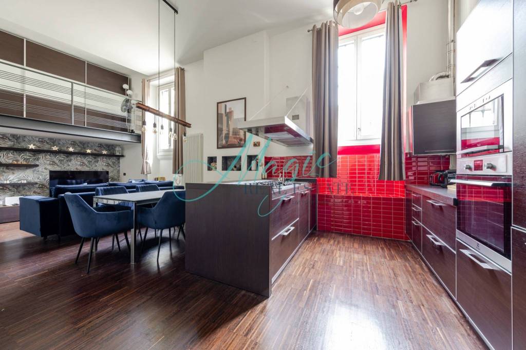 appartamento in vendita a Milano in zona Isola