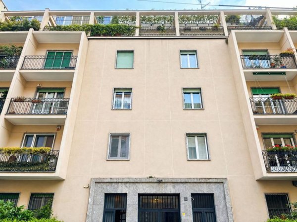 appartamento in vendita a Milano in zona Porta Venezia