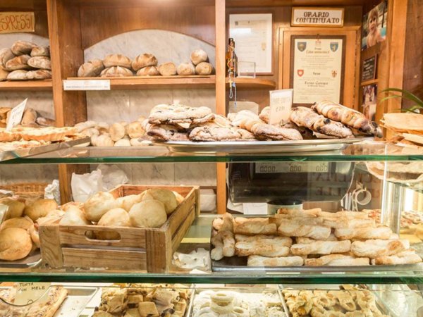 negozio in vendita a Milano in zona Precotto