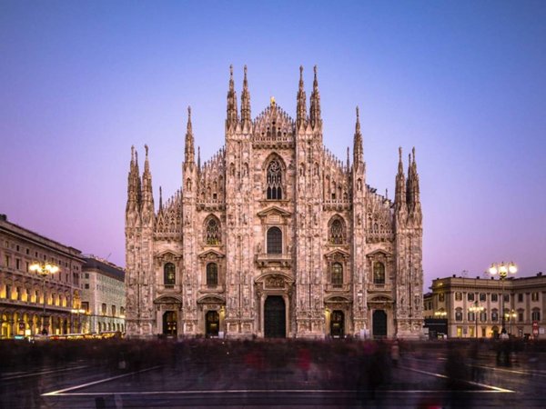 intera palazzina in vendita a Milano