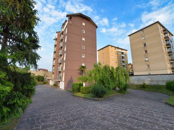 appartamento in vendita a Milano in zona Affori