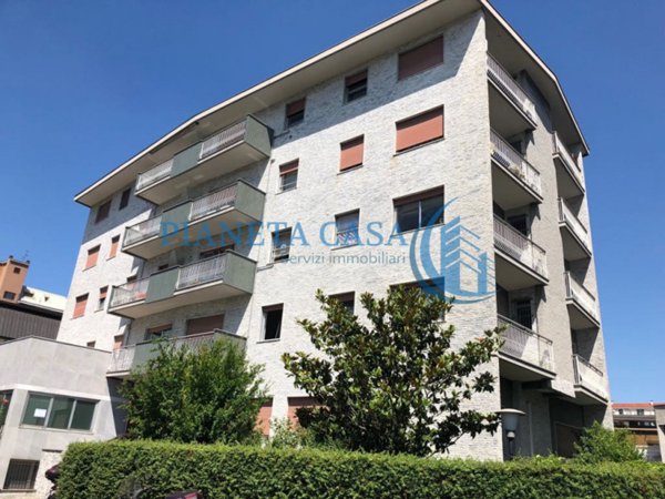 appartamento in vendita a Milano in zona Musocco