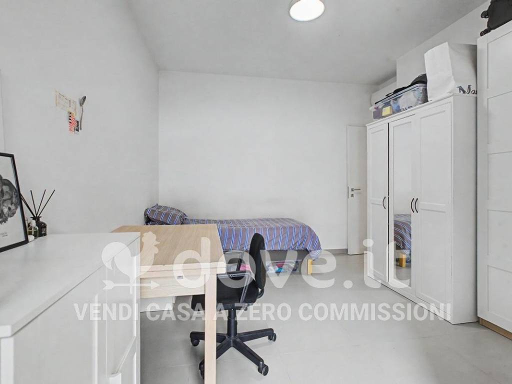 appartamento in vendita a Milano in zona Vigentino