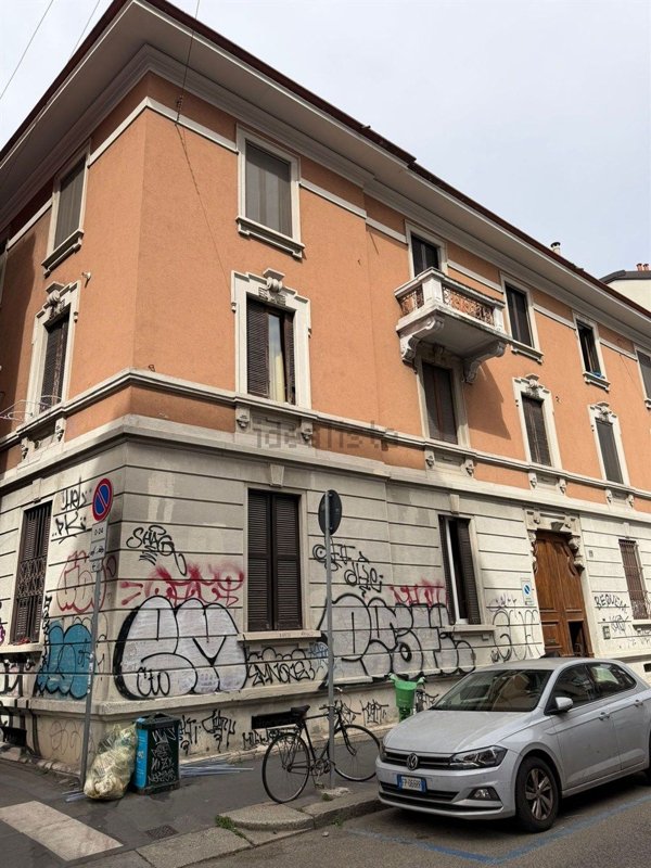 appartamento in vendita a Milano in zona Isola