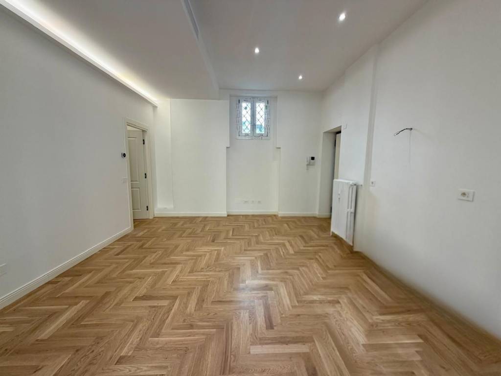 appartamento in vendita a Milano in zona Piazzale Lodi