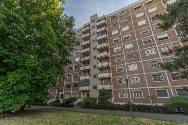 appartamento in vendita a Milano in zona Gratosoglio