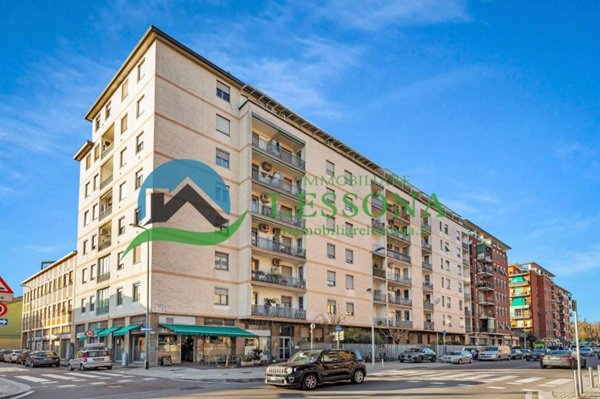 negozio in vendita a Milano in zona Vialba