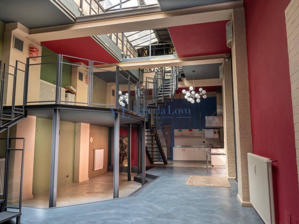 appartamento in vendita a Milano in zona Solari