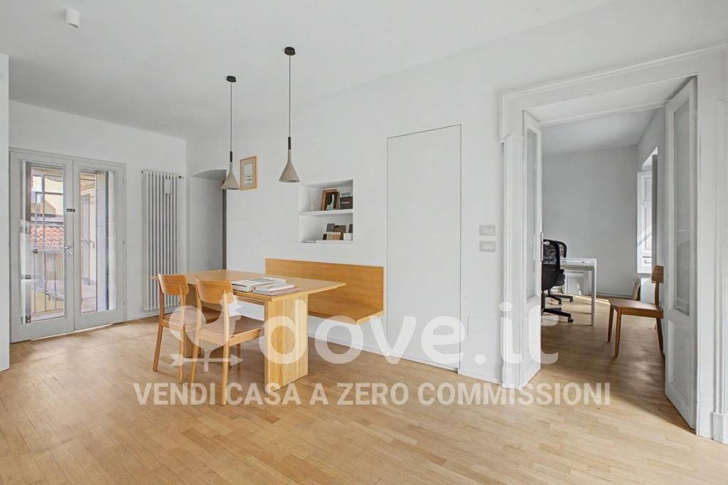 appartamento in vendita a Milano in zona Porta Genova