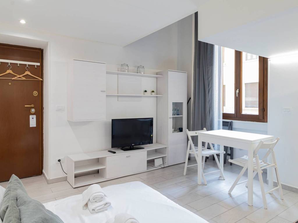 appartamento in vendita a Milano in zona Isola
