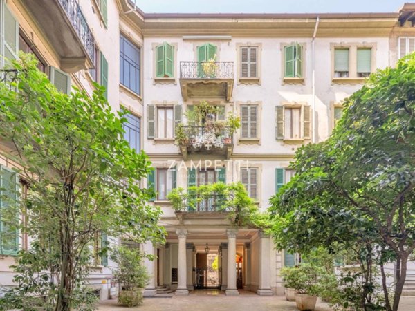appartamento in vendita a Milano in zona Porta Garibaldi