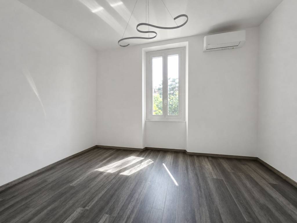 appartamento in vendita a Milano in zona Baggio