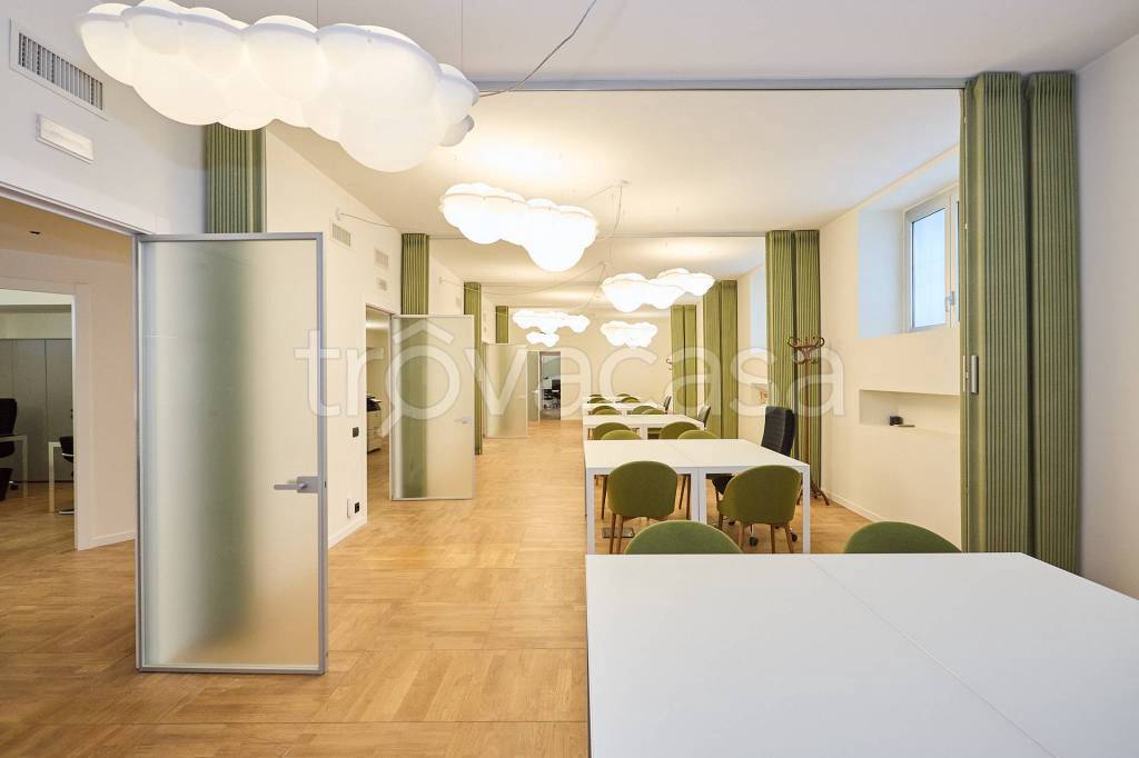 ufficio in vendita a Milano