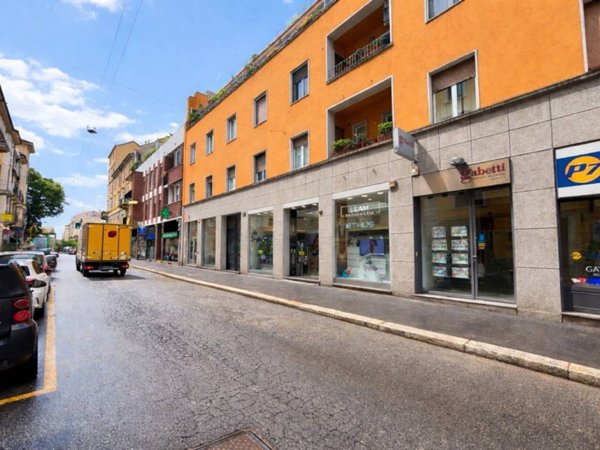 appartamento in vendita a Milano in zona Sempione